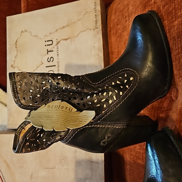 BED STU Irma Graphito Rustic Boots High Heel Leather Cutouts Black Size 9.5 NWT - Picture 12 of 16